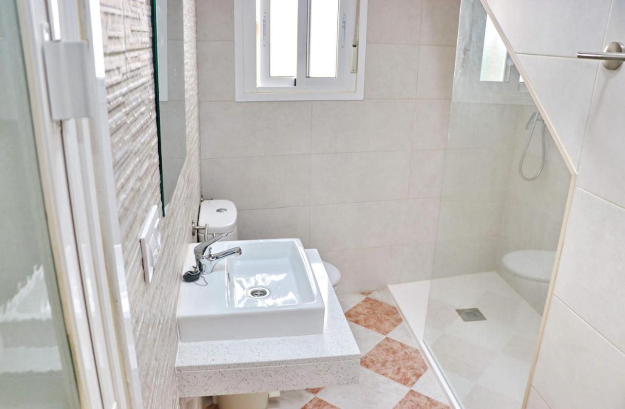 Apartamento Central Planta Baja Conil De La Frontera Eksteriør billede
